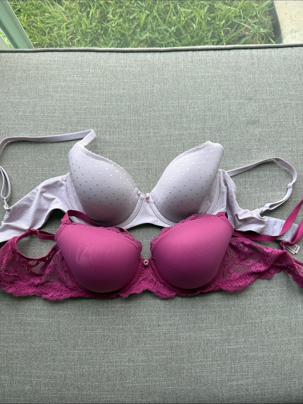 Victoria's Secret Lace & Padded Bra Set in Pink and Light purple 34D